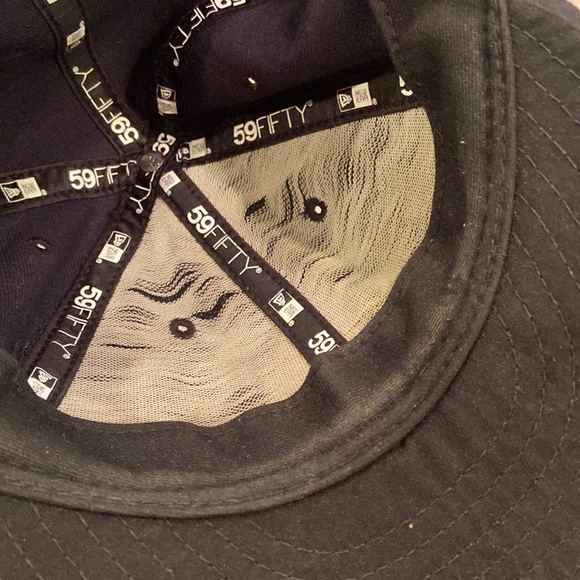 New Era 59Fifty Official On-Field Boston Red Sox Cap - Picture 2 of 6